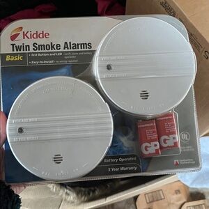 ✨🆕BNIP!Kidde Twin Smoke Alarms Set!SEALED IN PACKAGE!Comes w/ Batteries!✨